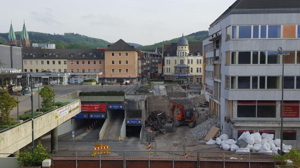 Abriss Karstadt / Schillerplatz