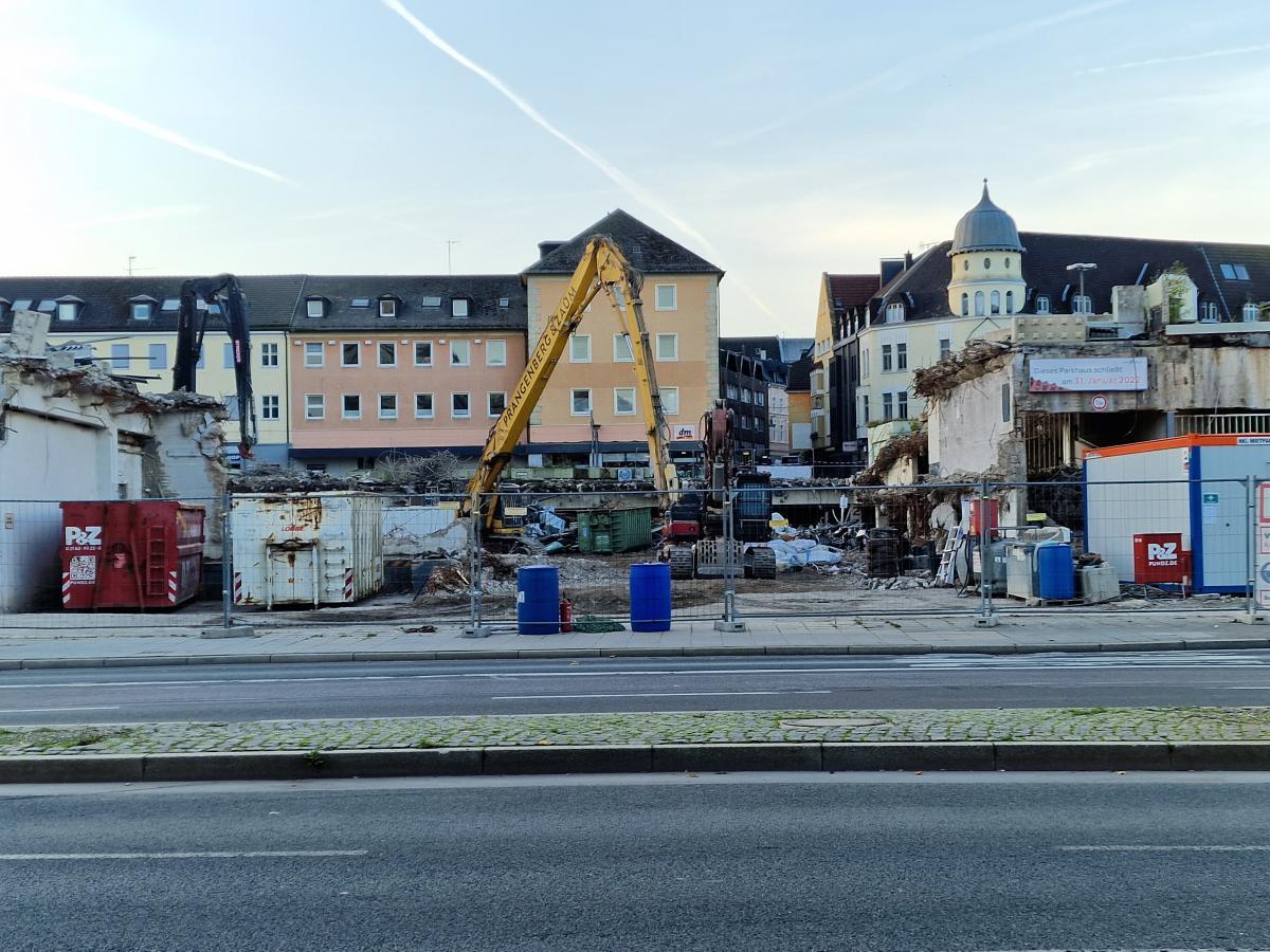 Abriss Karstadt / Schillerplatz