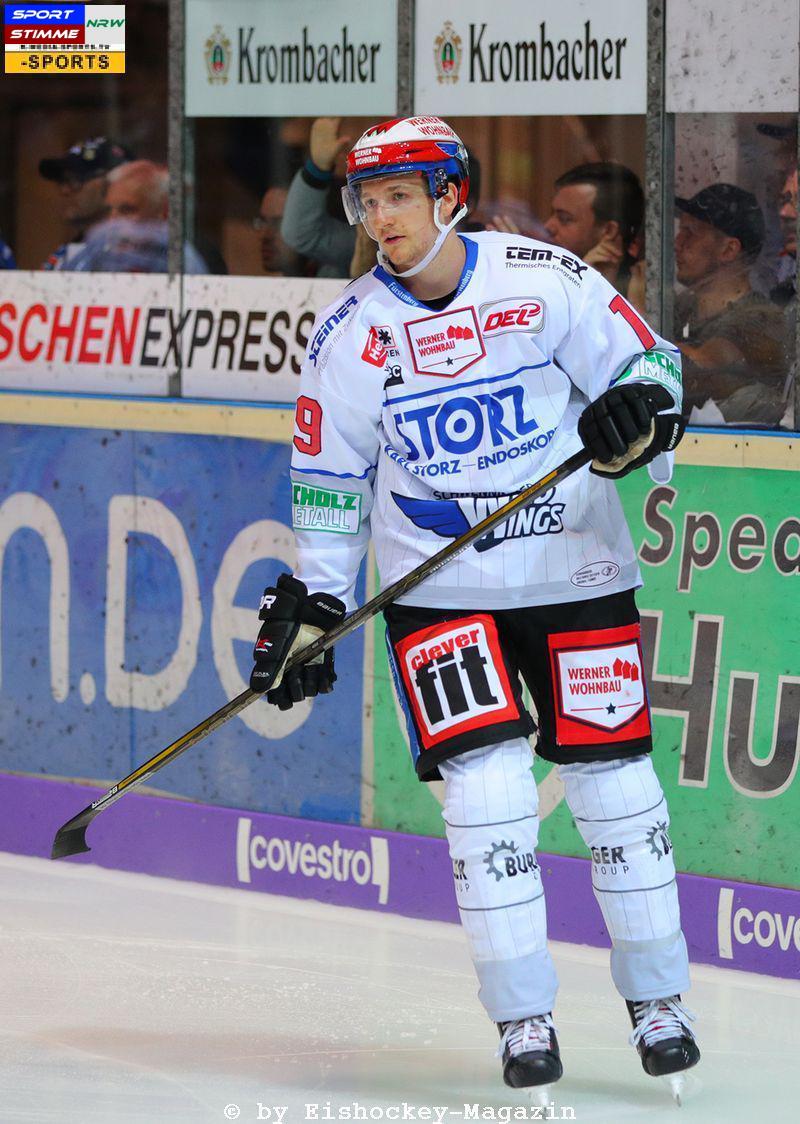 Iserlohn Roosters - Schwenninger Wild Wings 0069