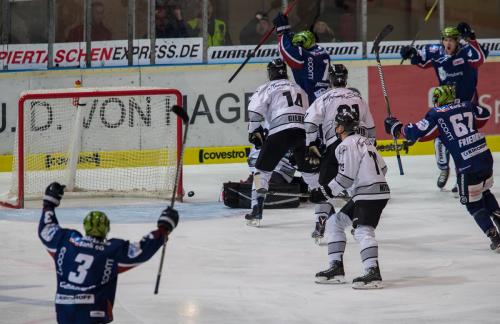 Eishockey, DEL, Iserlohn, Iserlohn Roosters vs. Thomas Sabo Ice Tigers