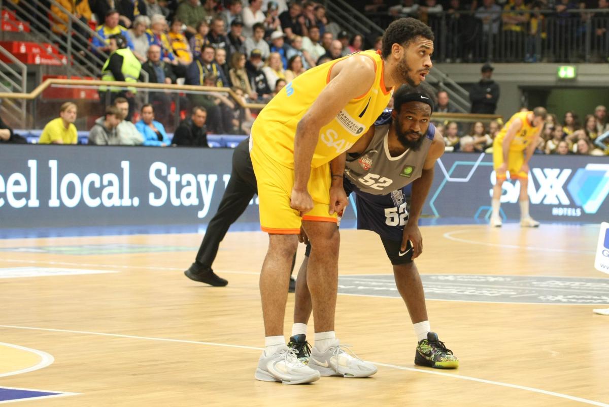 Phoenix Hagen - Uni Baskets Paderborn