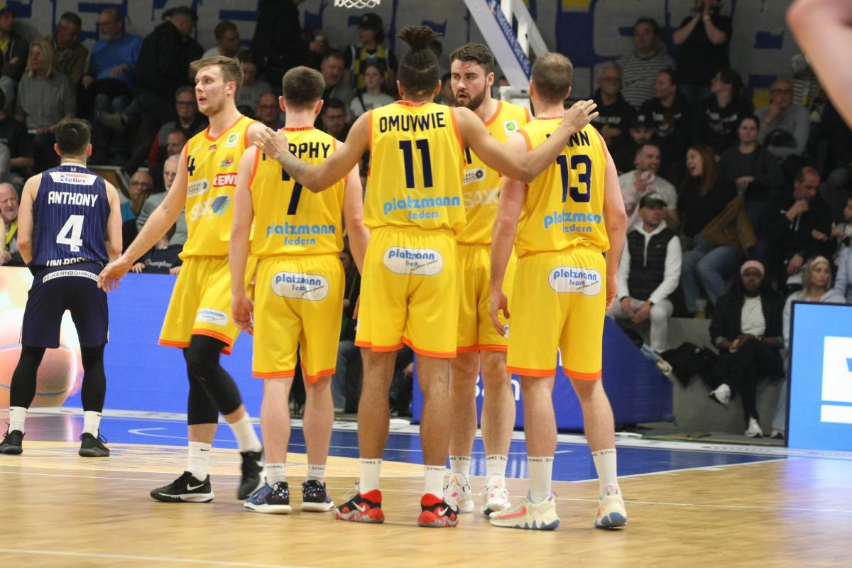 Phoenix Hagen - Uni Baskets Paderborn