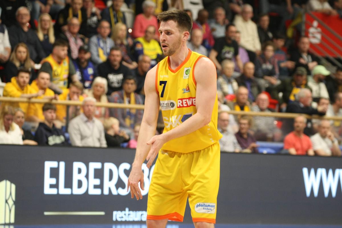 Phoenix Hagen - Uni Baskets Paderborn