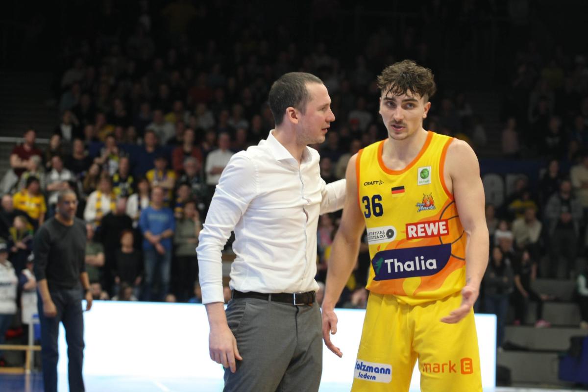 Phoenix Hagen - Eisbären Bremerhaven