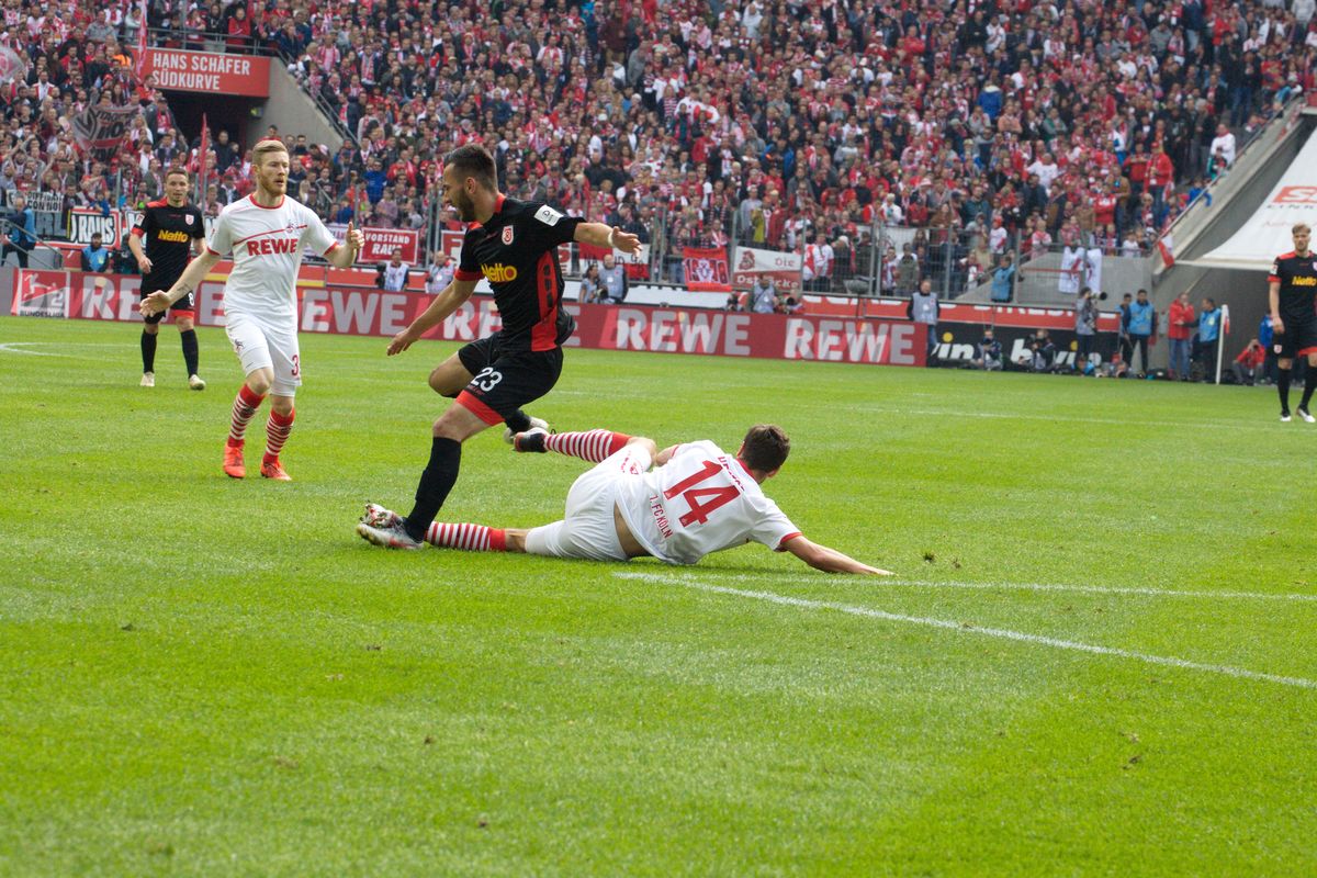Bundesliga 33. Spieltag: 1. FC Köln - SSV Jahn Regensburg