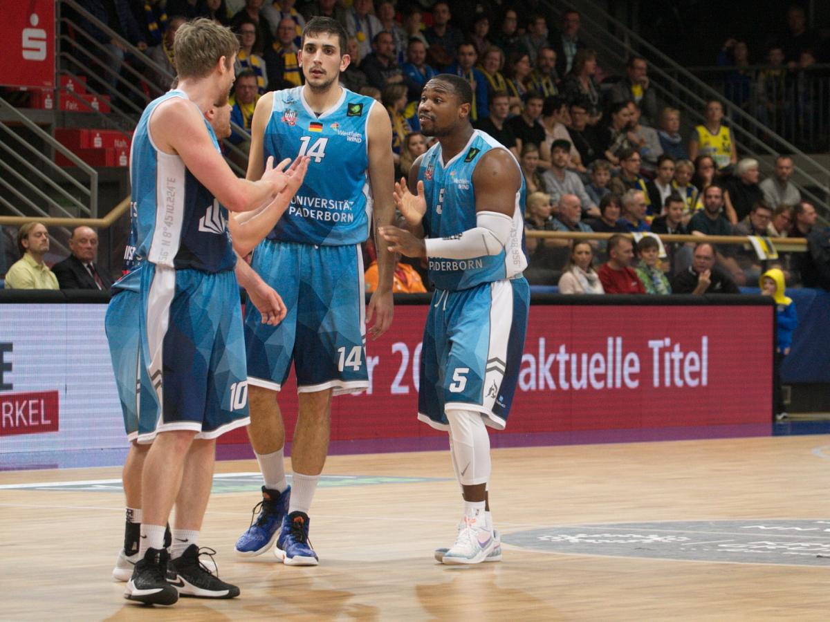Basketball Pro A Hagen - Uni Baskets Paderborn