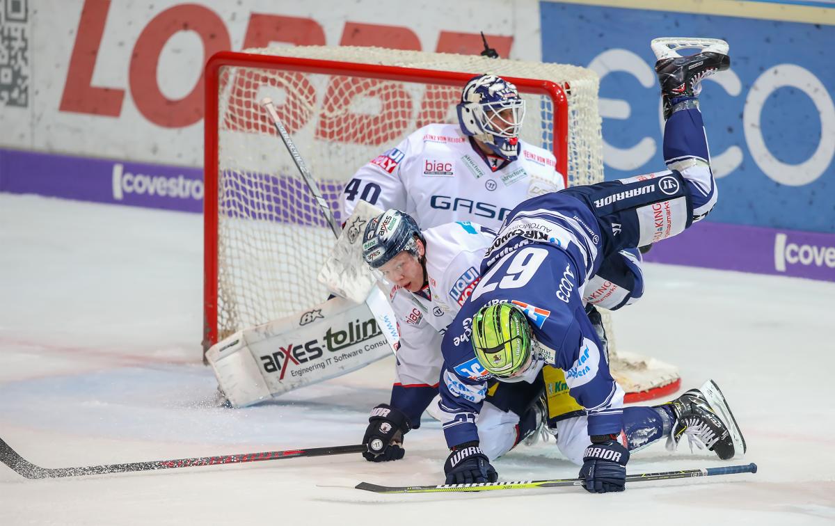 Eishockey, DEL, Iserlohn, Iserlohn Roosters vs. Eisbären Berlin