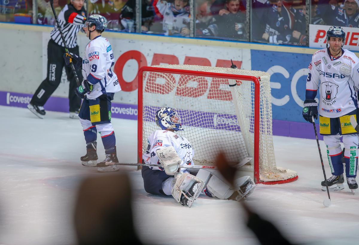 Eishockey, DEL, Iserlohn, Iserlohn Roosters vs. Eisbären Berlin