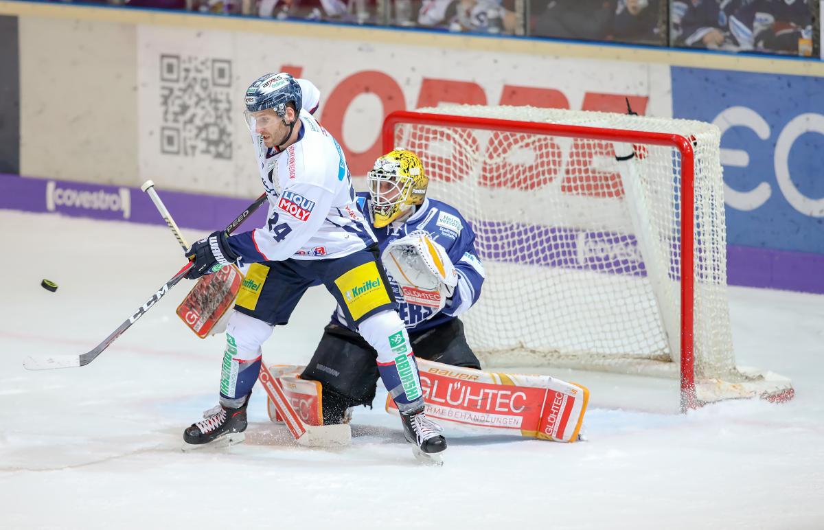 Eishockey, DEL, Iserlohn, Iserlohn Roosters vs. Eisbären Berlin