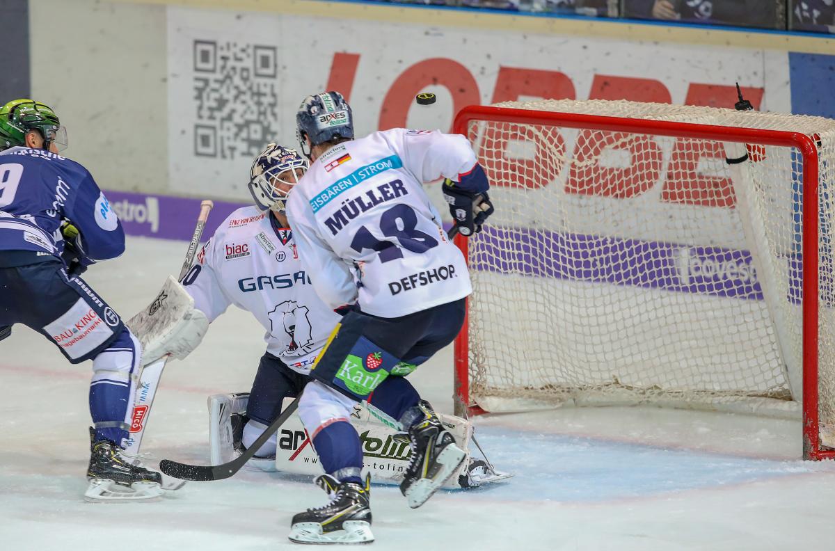 Eishockey, DEL, Iserlohn, Iserlohn Roosters vs. Eisbären Berlin