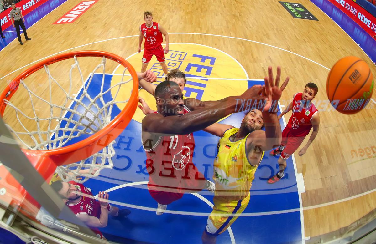 Phoenix Hagen - Bayer Giants Leverkusen