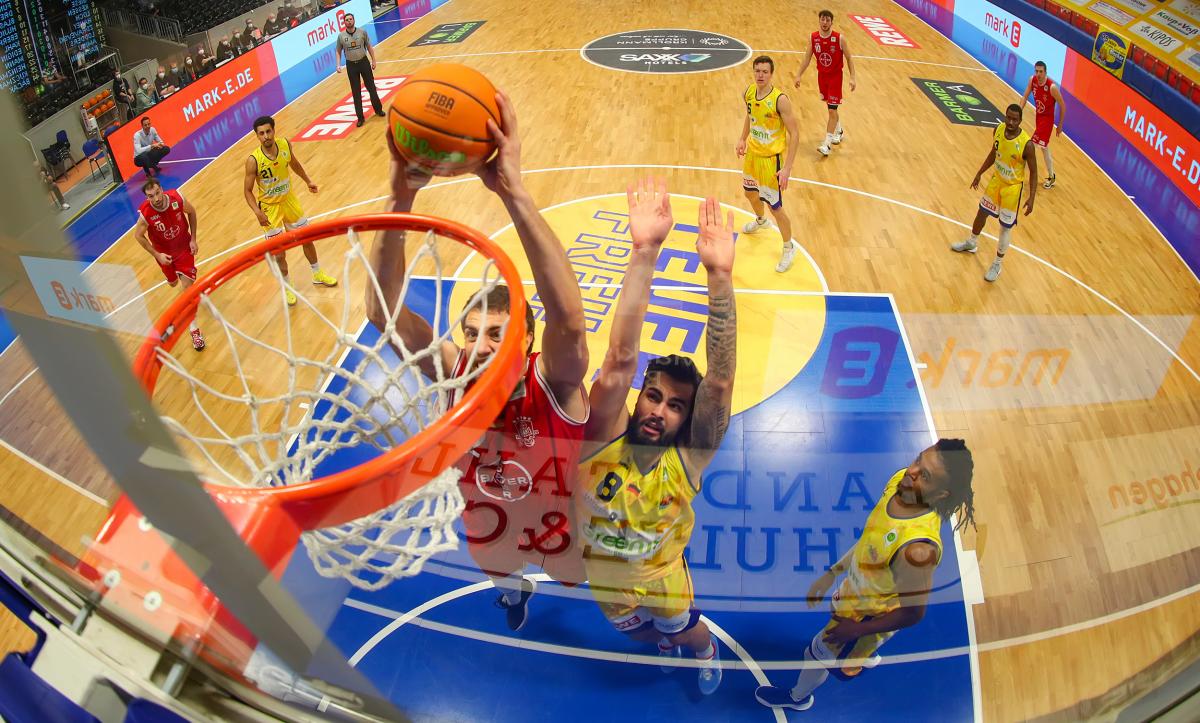 Phoenix Hagen - Bayer Giants Leverkusen