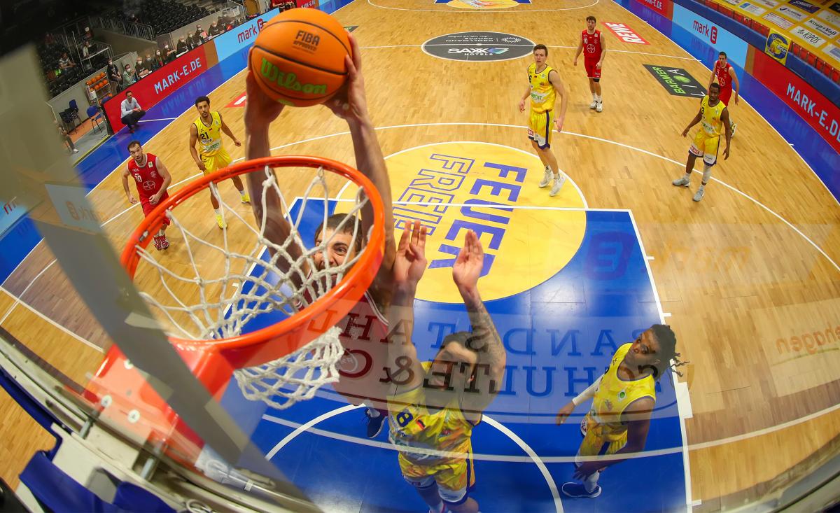 Phoenix Hagen - Bayer Giants Leverkusen