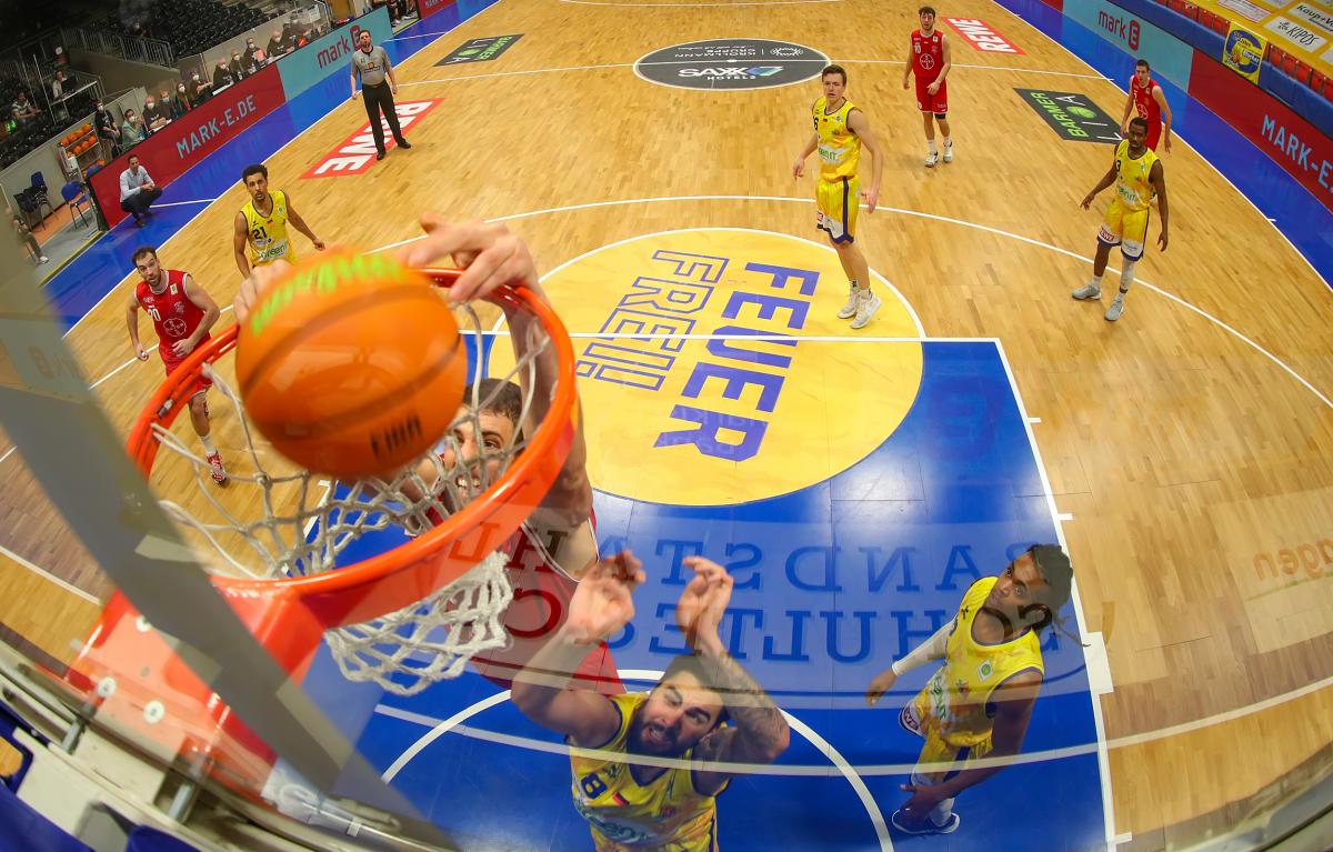 Phoenix Hagen - Bayer Giants Leverkusen