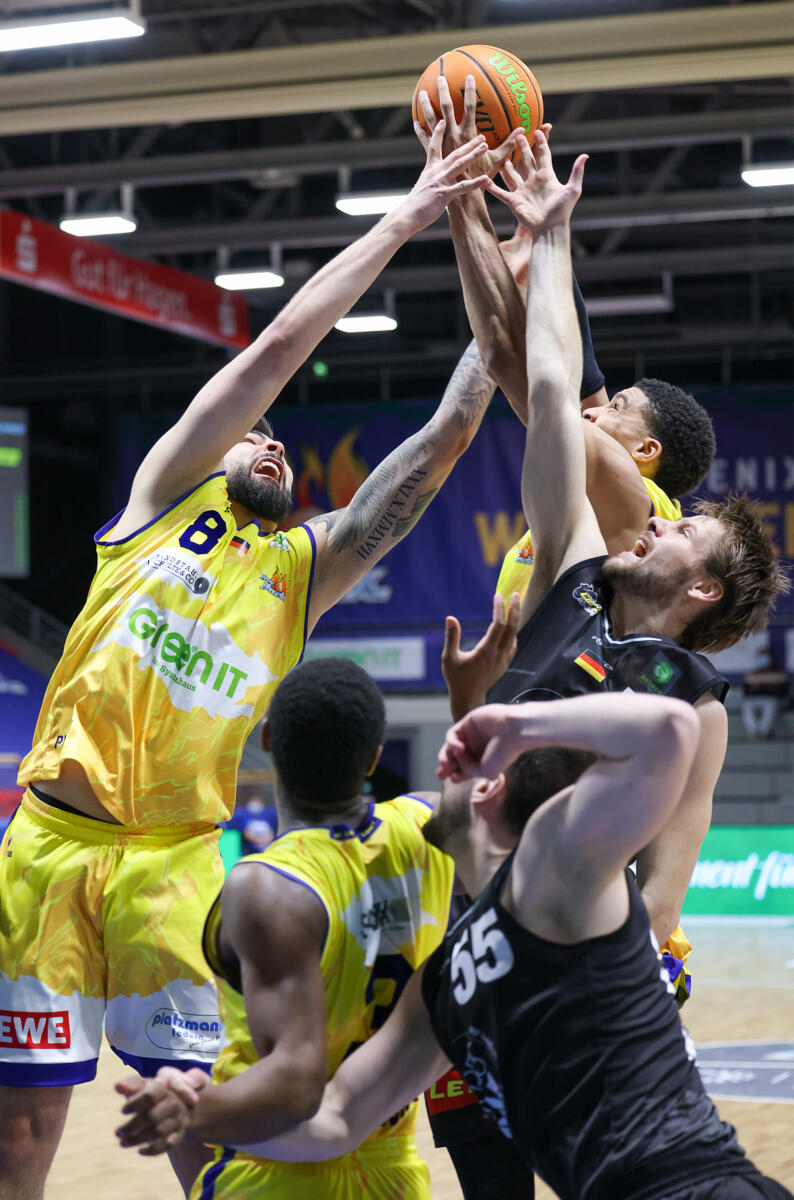 Phoenix Hagen - Kirchheim Knights