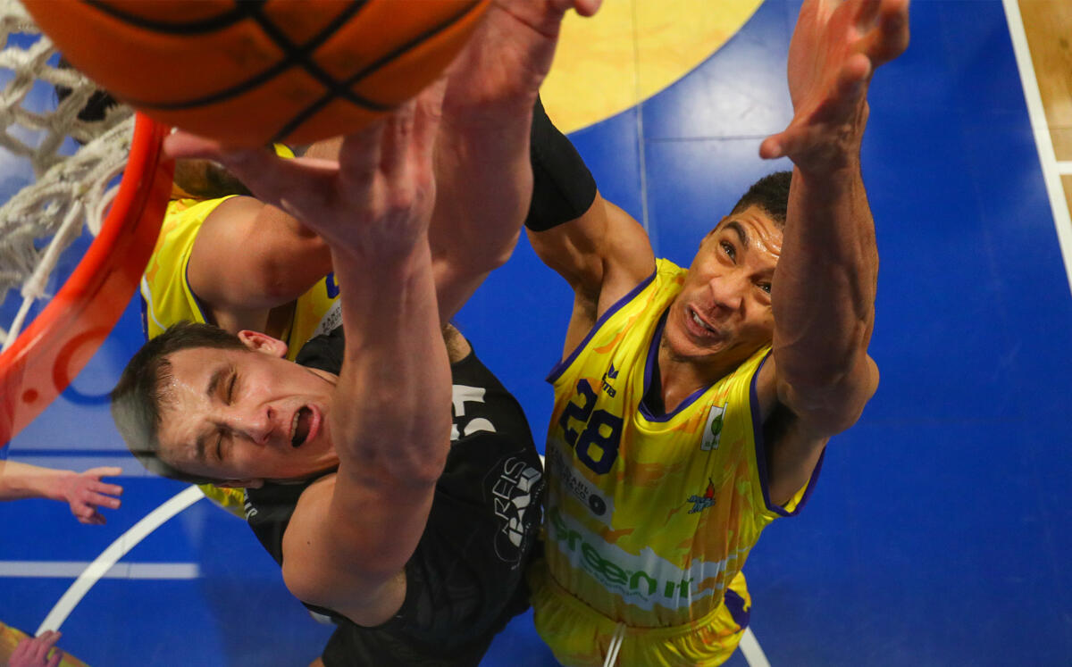 Phoenix Hagen - Kirchheim Knights