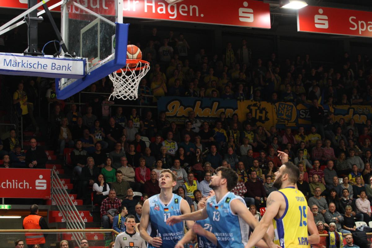 Basketball Pro A Hagen - Uni Baskets Paderborn