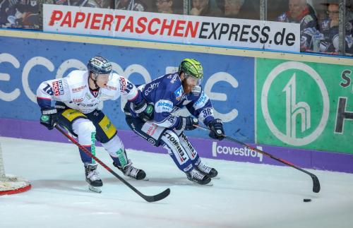 Eishockey, DEL, Iserlohn, Iserlohn Roosters vs. Eisbären Berlin