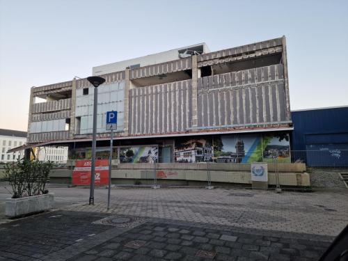 Abriss Karstadt / Schillerplatz