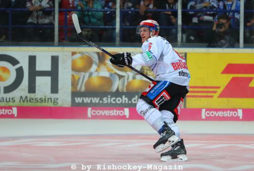 Iserlohn Roosters - Schwenninger Wild Wings 0203