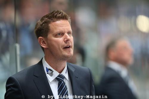 Iserlohn Roosters - Schwenninger Wild Wings 1072